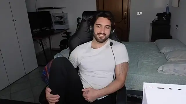 Al3xox02: онлайн-секс-чат