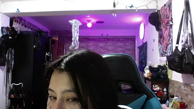 دردشة AngelaQueen_ الجنسية المباشرة