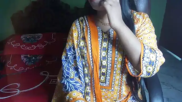 Chat +18 de BengaliQueenStar ao vivo