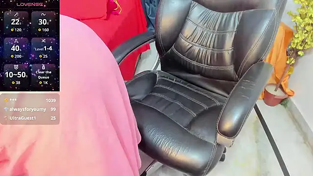 Chat XXX en directo de YourKittuu