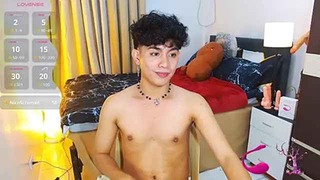 WildestTwink's Live XXX Chat