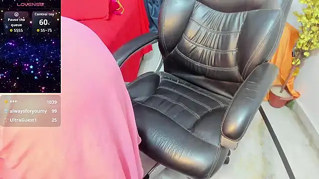 YourKittuu: онлайн-секс-чат