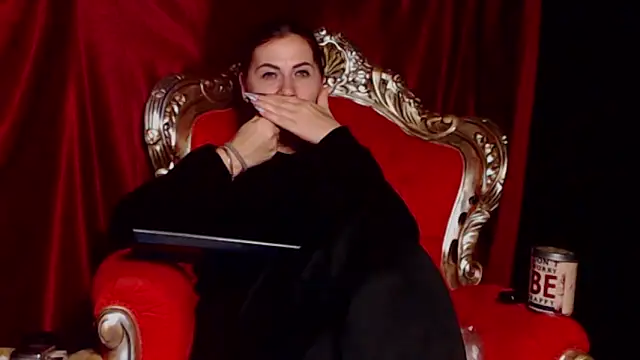 GoddessMonikaのライブXXXチャット