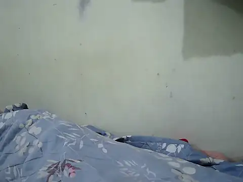 Ana_2023 Adlı Modelin Web Kamerası Şovu