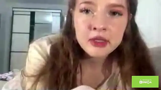 Chat +18 de MillyHowden ao vivo