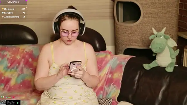 GamerGirl_Eve: απευθείας συνομιλία ΧΧΧ