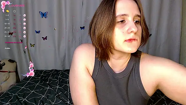 Phantommira Chat XXX in diretta