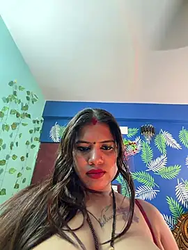 V-Hot-Sweti 即時 XXX 聊天