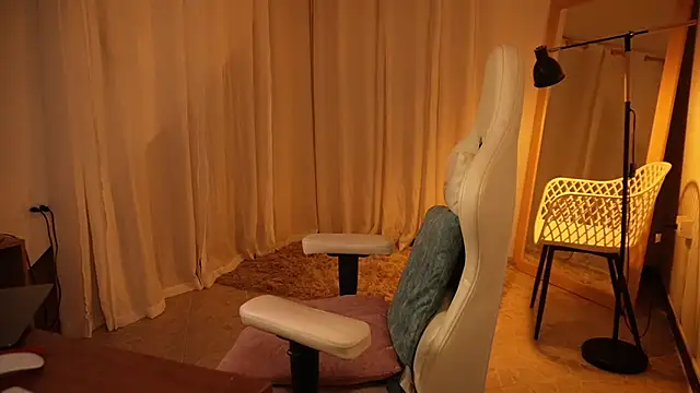 Madisonlara1 Chat XXX in diretta