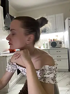 Онлайн чат XXX AinyrVixxen