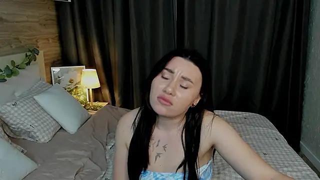 แชท XXX สดของ LunaVeyne