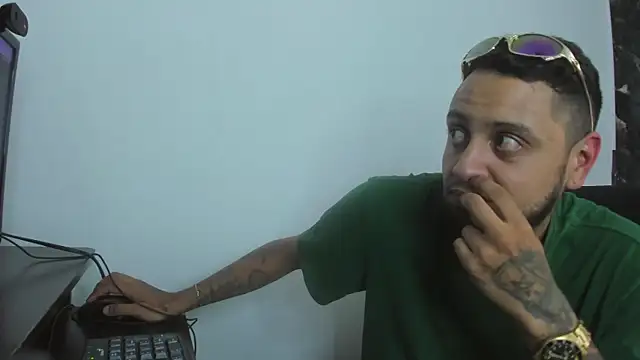 Вебкам-шоу Santi_rogue