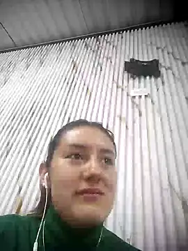 LuisaLean's Live XXX Chat