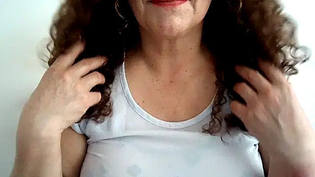 linka06's Live XXX Chat