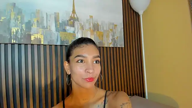 LauraAristizabal Chat XXX in diretta