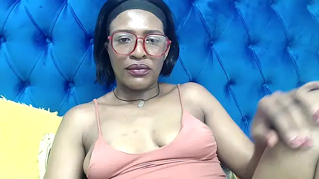 SpicyQueenxxxx Chat XXX live
