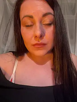 DaisyStreet 即時 XXX 聊天