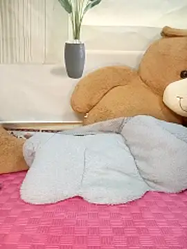 Онлайн чат XXX PurpleRose-89