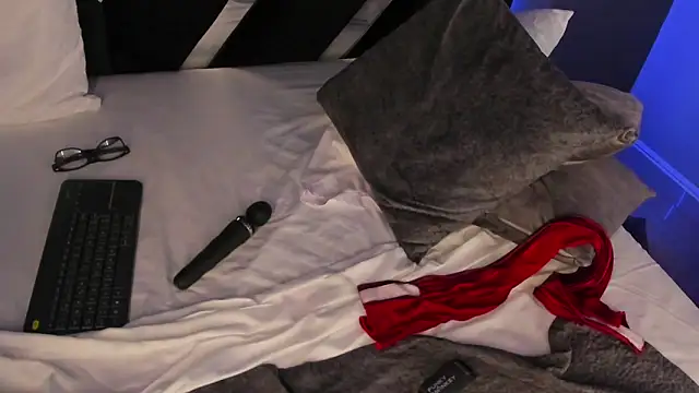 AmmyJones_ Chat XXX live