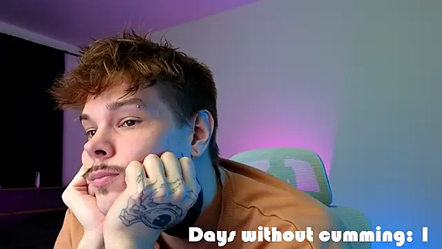 Вебкам-шоу DENIS_HERE