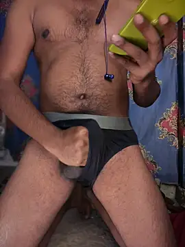 Fredship7890 现场XXX聊天