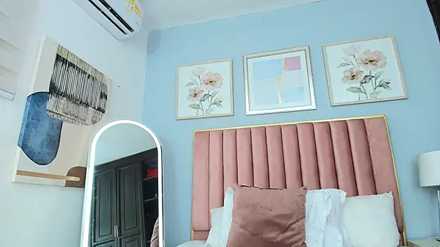 MarianaScott_'s Live XXX Chat