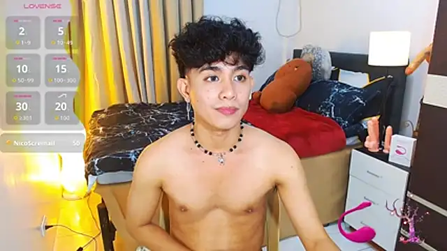 WildestTwink's Live XXX Chat