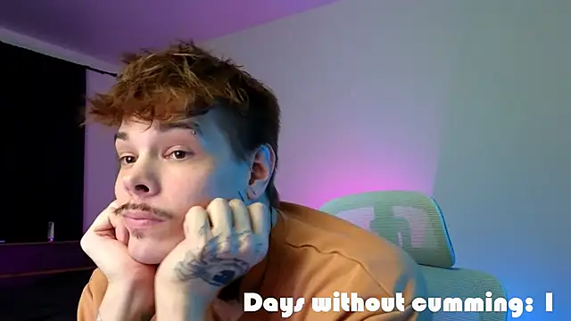 DENIS_HERE's Live XXX Chat