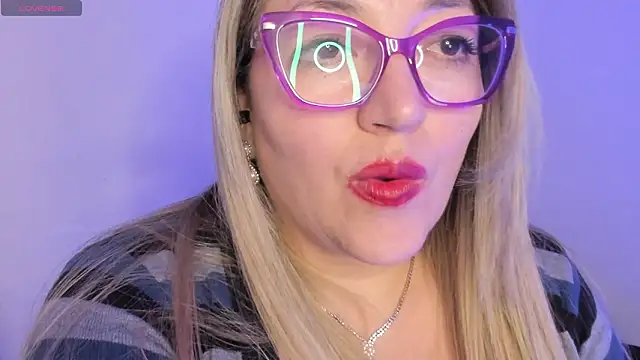 Naty_Mature_ Webcam-Show