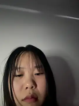 Chat XXX ao vivo de Emely-lysea