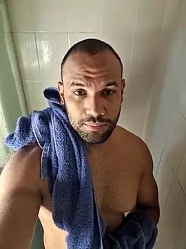 Chat +18 de anthonylatynxd ao vivo