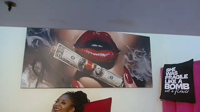 Moreish-06 live XXX chat