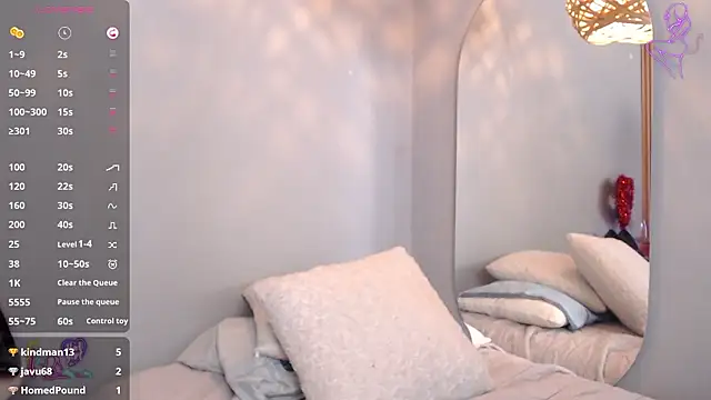 Thayssa_ross Chat XXX in diretta