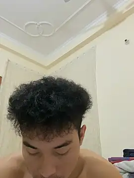 Show modela PhilMyDick na web-kameri