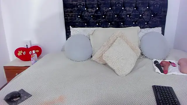 RubyLuxeX Pertunjukan Webcam