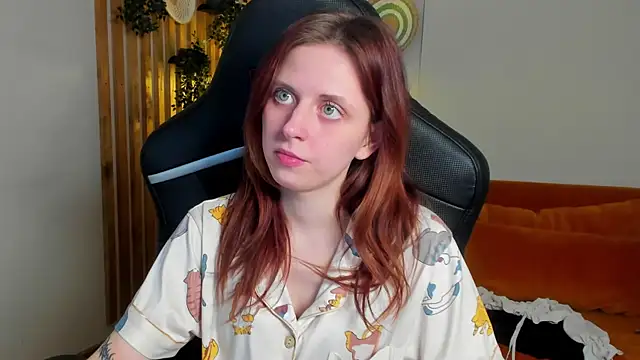 Онлайн чат XXX FreyaVey