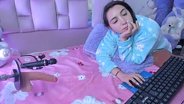 AriadnaCappellettyのライブXXXチャット