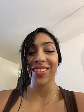 Ema_azelのライブXXXチャット