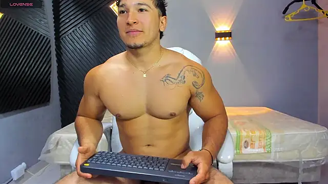 Horny_nick18 웹캠 쇼