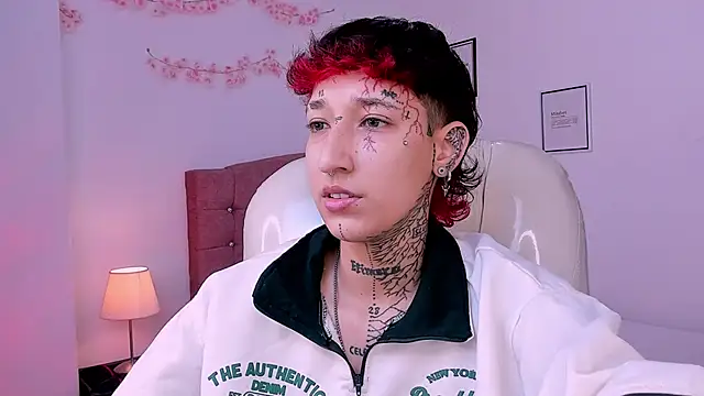 Luci_Rose's Live XXX Chat