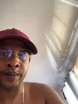 PerropaのライブXXXチャット