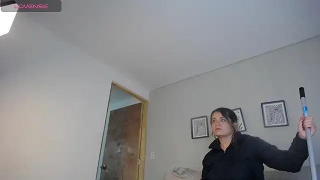 Sweet_Bella_Valery: онлайн-секс-чат