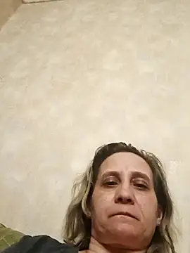 KatieLove133 Webcam Show