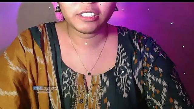 RapunzelSmithのライブXXXチャット