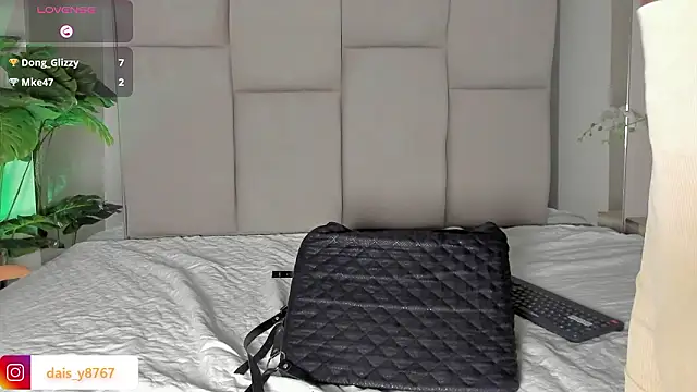 DaisyTaylor__'s Live XXX Chat