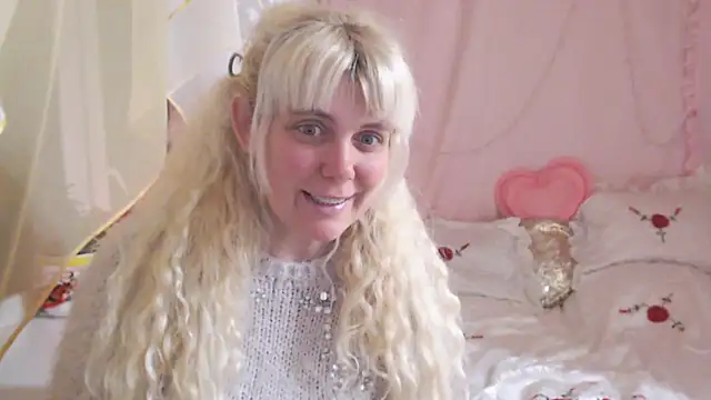 SunnySylvian Live XXX chat