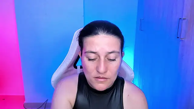 Chat XXX Live Saskyaa