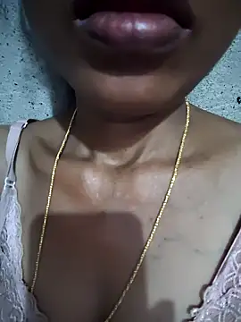 دردشة Gautami-telugu الجنسية المباشرة