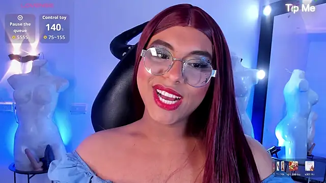 Emili_Roux: онлайн-секс-чат