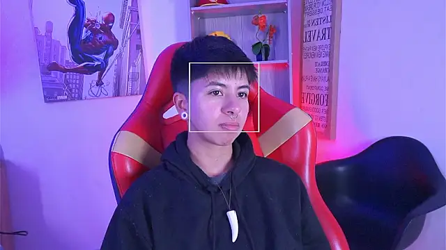 دردشة tommy_blue الجنسية المباشرة